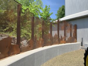Read more about the article Wait, Rusting Metal is Actually Good? Here’s Why Weathering Steel is a Game-Changer for Architectural Projects