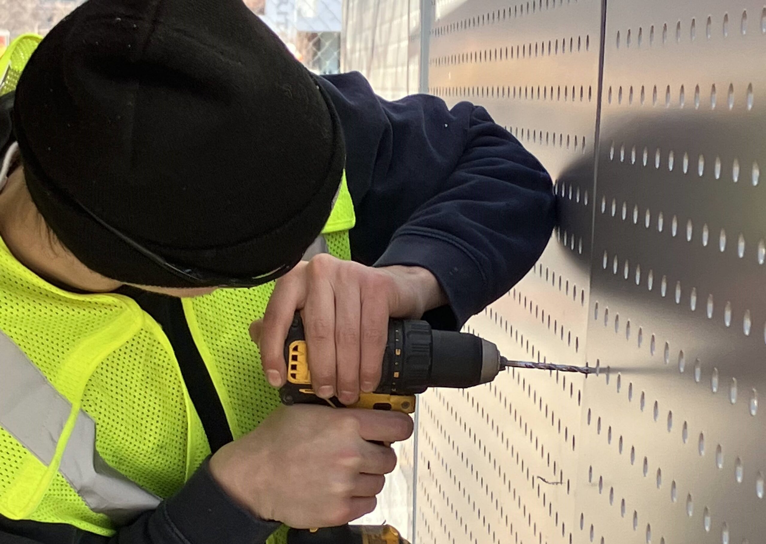 You are currently viewing StellarCraft Installation Services: Quality Fabrication & Seamless Installation