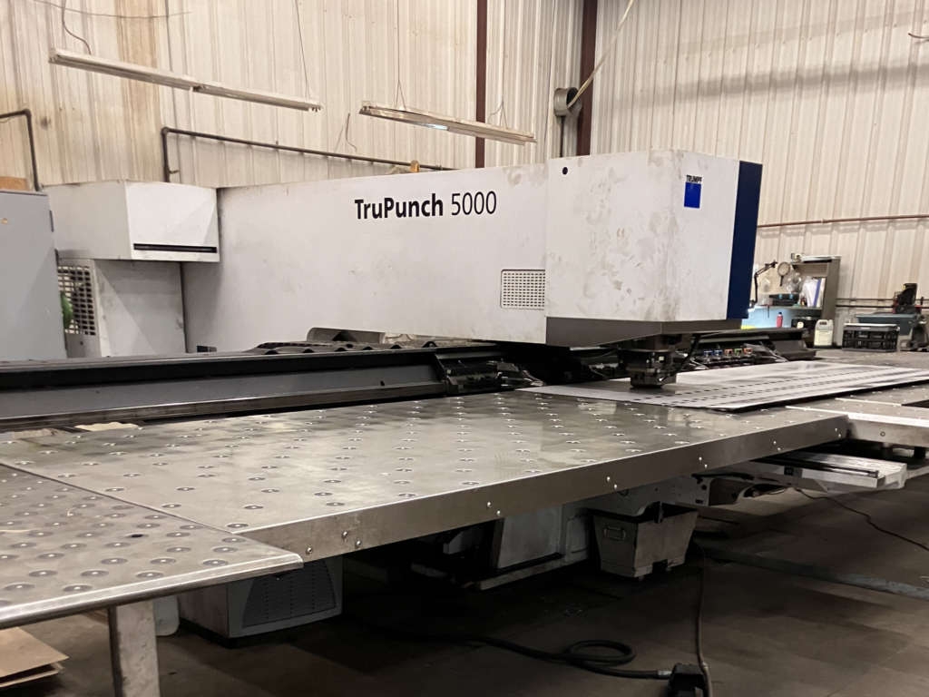 punch machine punching 33% open area circular pattern